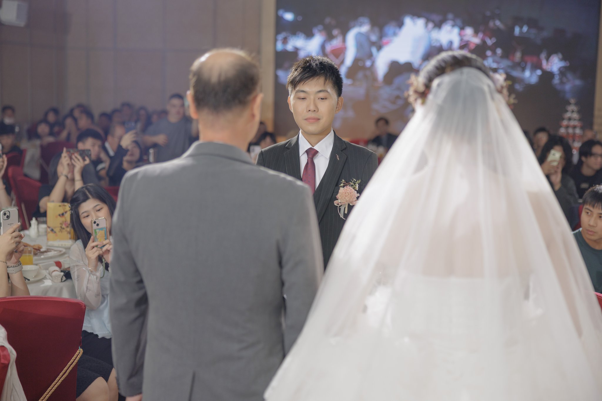 思怡與翰瑜｜婚宴進場與交手｜翰品酒店婚禮紀錄｜深呼吸影像 142