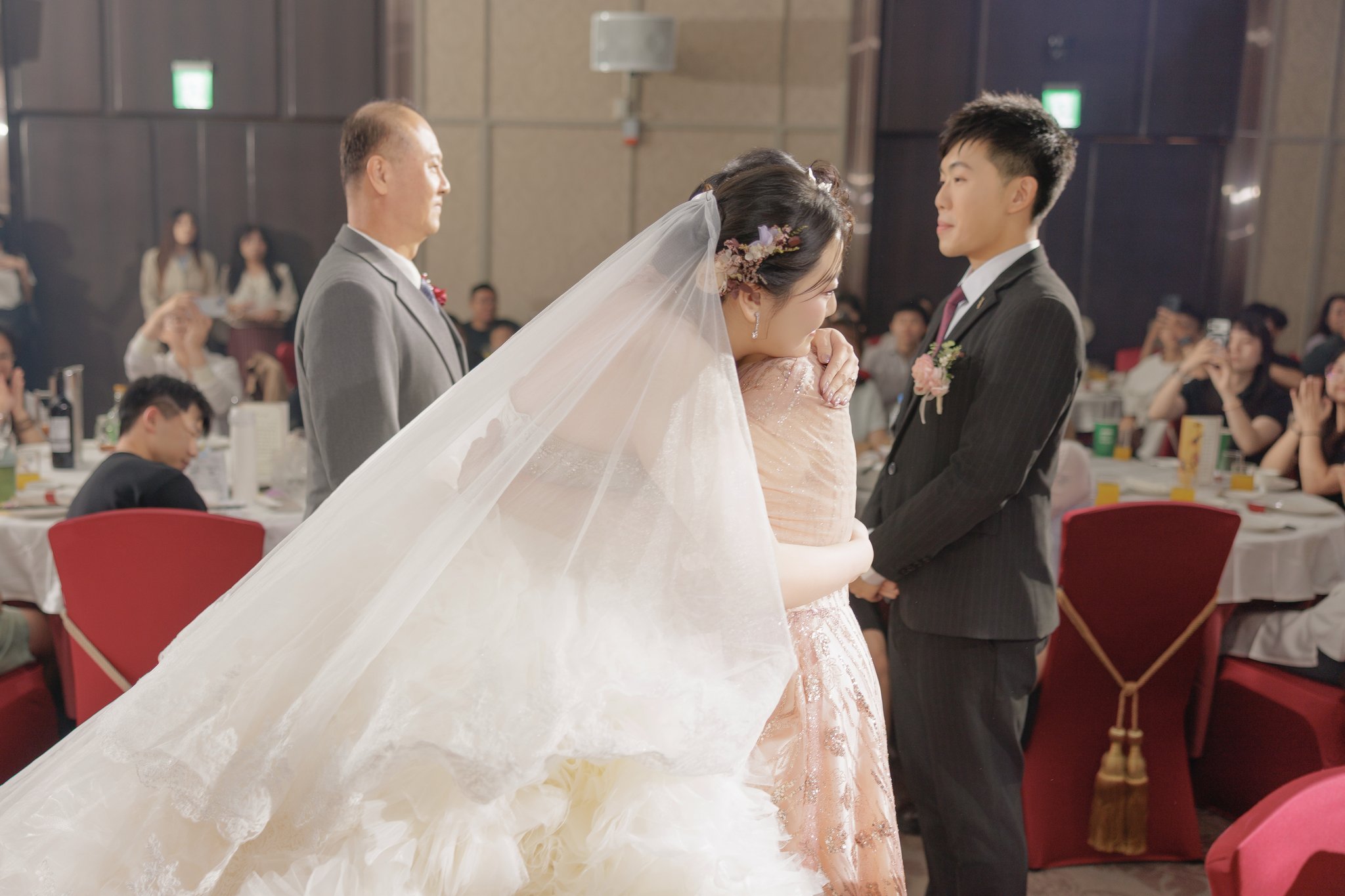 思怡與翰瑜｜婚宴進場與交手｜翰品酒店婚禮紀錄｜深呼吸影像 144