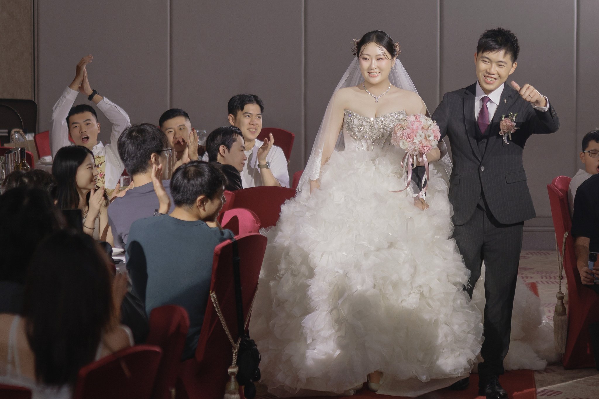 思怡與翰瑜｜婚宴進場與交手｜翰品酒店婚禮紀錄｜深呼吸影像 155