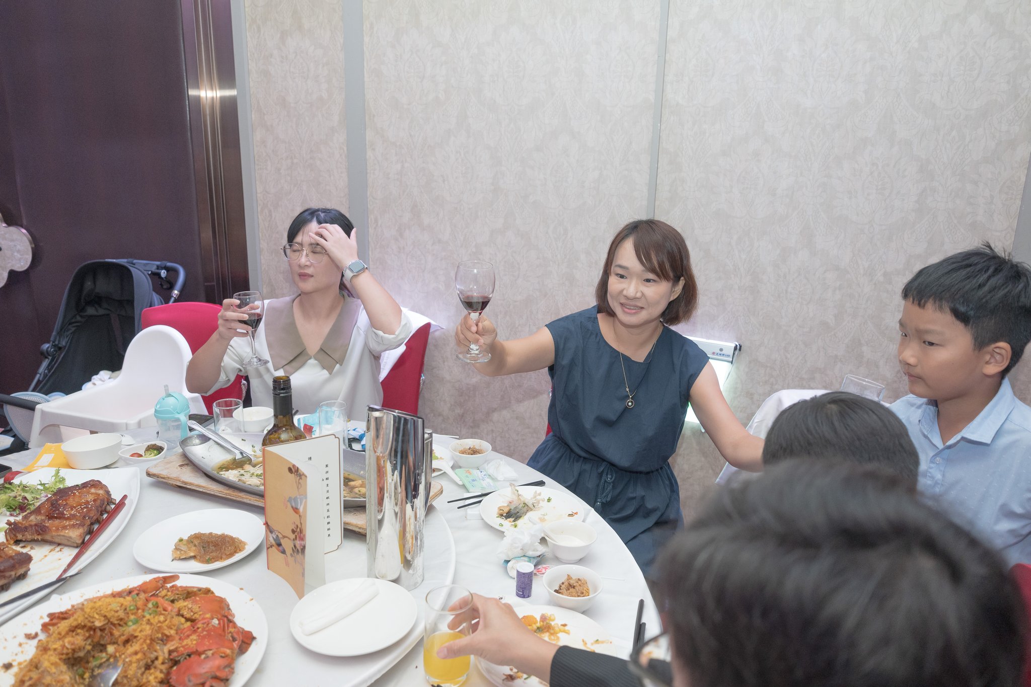 思怡與翰瑜｜二進互動與敬酒｜翰品酒店婚禮紀錄｜深呼吸影像 207