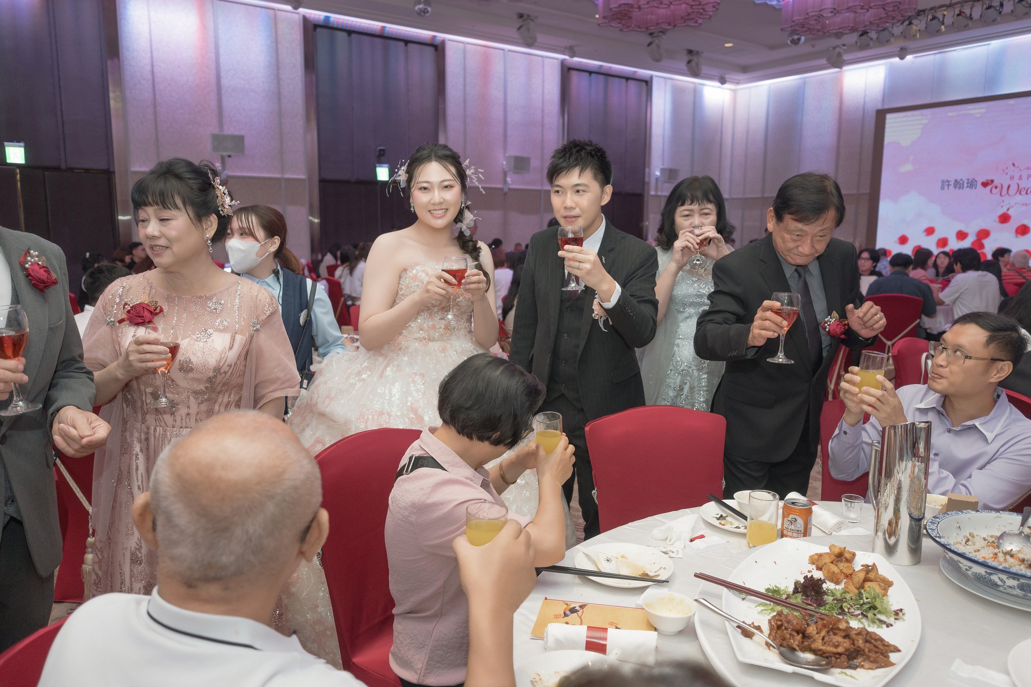 思怡與翰瑜｜二進互動與敬酒｜翰品酒店婚禮紀錄｜深呼吸影像 209